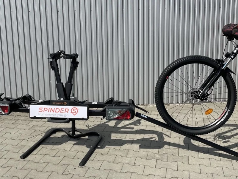 Rampa najazdowa do bagażnika Spinder